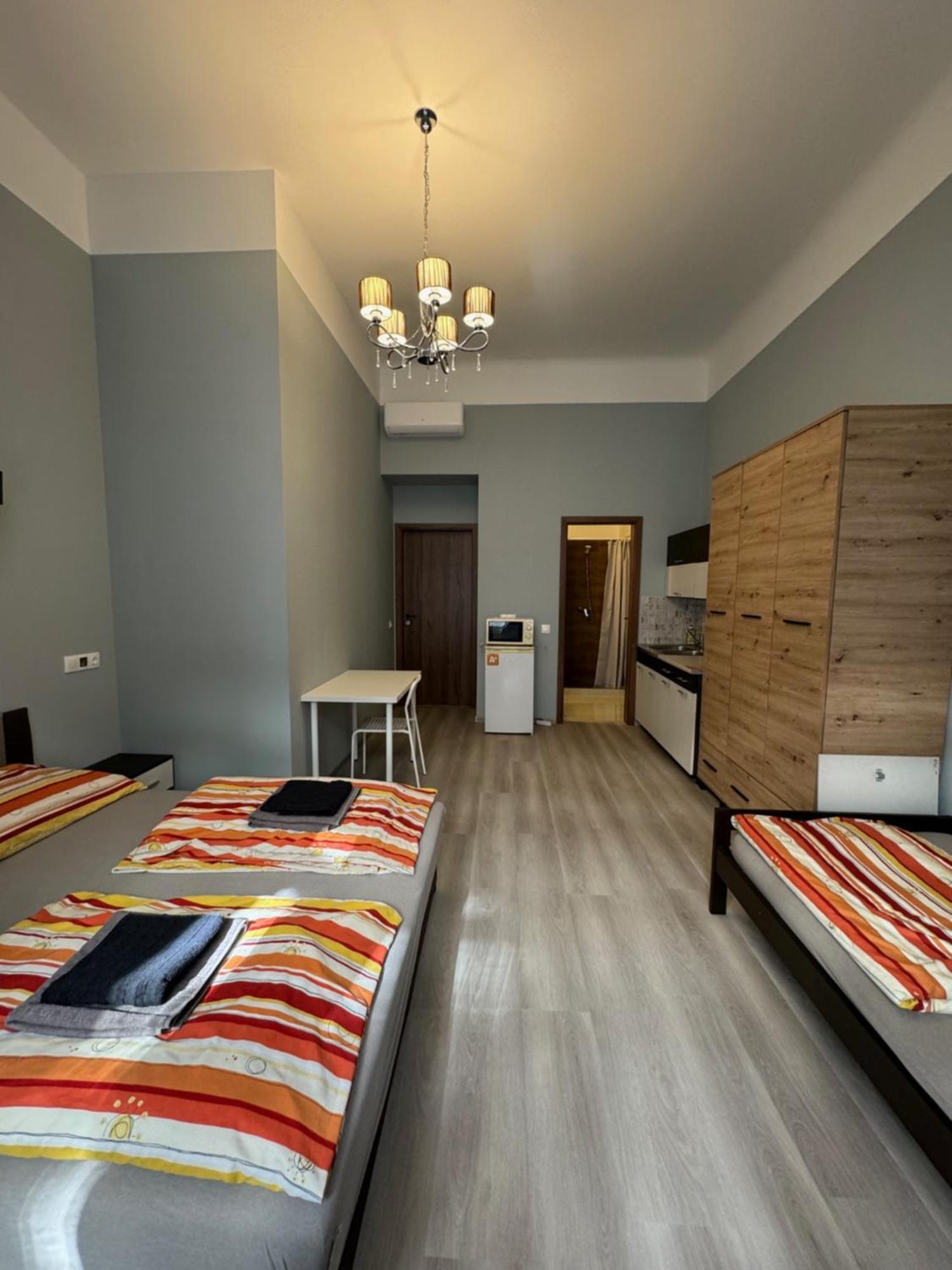 Boomerang Hostel Будапешт Экстерьер фото
