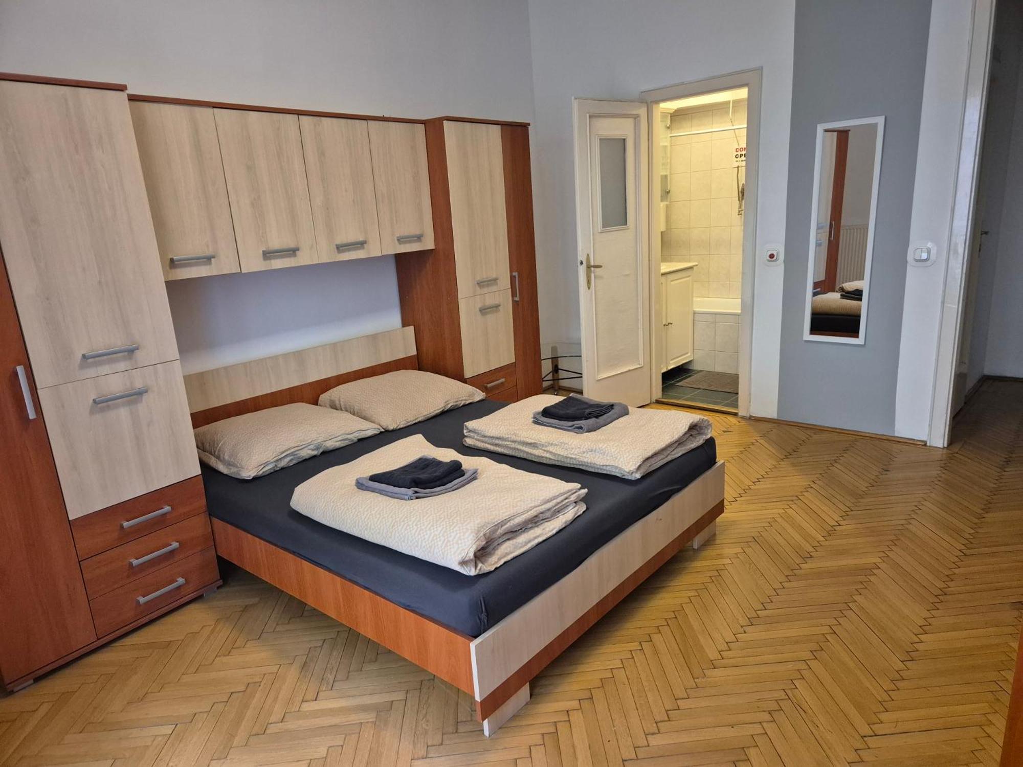 Boomerang Hostel Будапешт Экстерьер фото